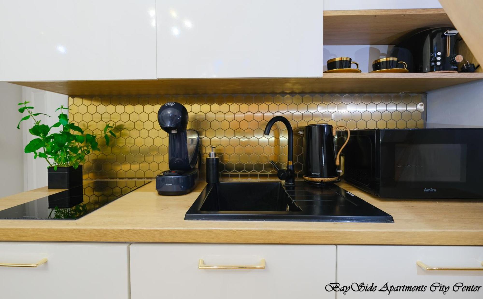 Bayside Apartments Center City Гданск Екстериор снимка